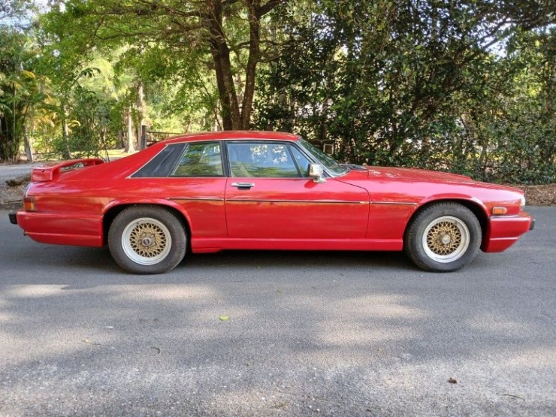 2000 Jaguar XJS for sale (ID-143025) 2000 Jaguar XJS for sale (ID-143025)