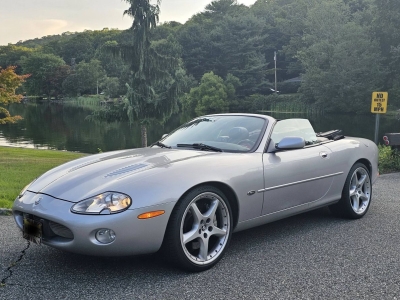 2001 Jaguar XKR for sale by owner