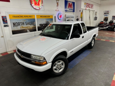 2002 Chevrolet S10 for sale