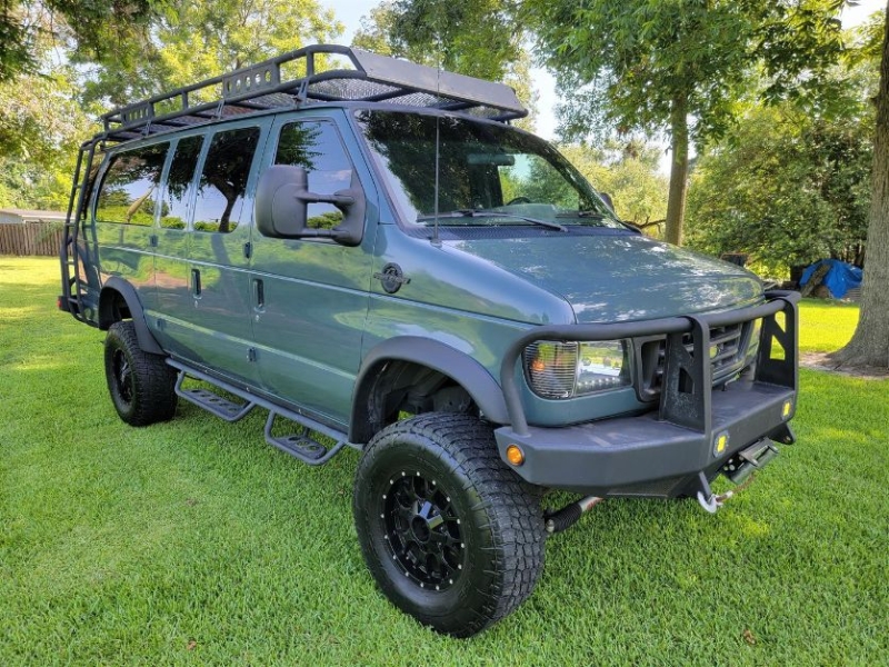 2002 Ford E350 for sale (ID-113199) 2002 Ford E350 for sale (ID-113199)