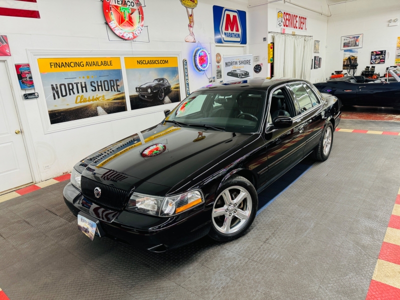 2003 Mercury Marauder for sale in Mundelein, Illinois (ID-129613) 2003 Mercury Marauder for sale in Mundelein, Illinois (ID-129613)