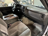 2004 Chevrolet Silverado for sale in West Babylon, New York (ID-137456)