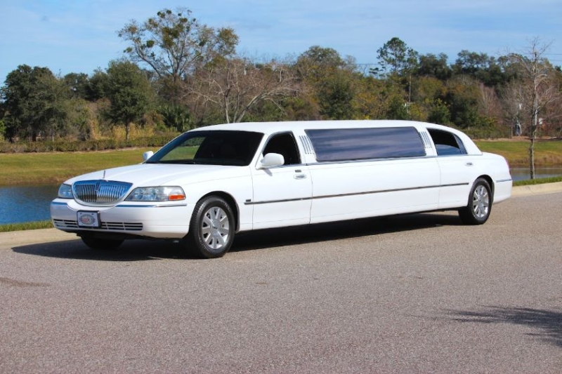 2004 Lincoln Limousine for sale (ID-156024)