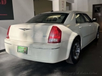 2006 Chrysler 300 for sale in Riverhead, New York (ID-144694)