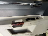 2006 Chrysler 300 for sale in Riverhead, New York (ID-144694)
