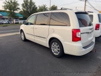 2011 Chrysler Town & Country for sale in Riverhead, New York (ID-142854)