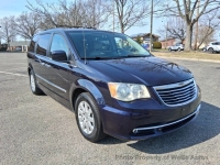 2011 Chrysler Town & Country for sale in Riverhead, New York (ID-162392)