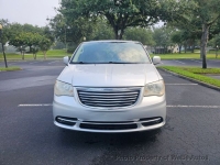 2012 Chrysler Town & Country for sale in Riverhead, New York (ID-143092)