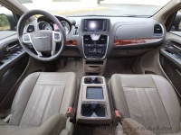 2014 Chrysler Town & Country for sale in Riverhead, New York (ID-142083)