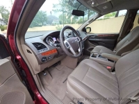 2014 Chrysler Town & Country for sale in Riverhead, New York (ID-142083)