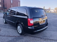 2015 Chrysler Town & Country for sale in Riverhead, New York (ID-137413)