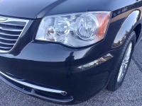 2015 Chrysler Town & Country for sale in Riverhead, New York (ID-137413)