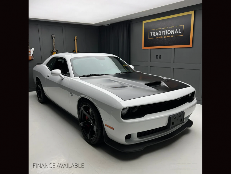 2017 Dodge Challenger for sale in Fergus, Ontario (ID-123232) 2017 Dodge Challenger for sale in Fergus, Ontario (ID-123232)