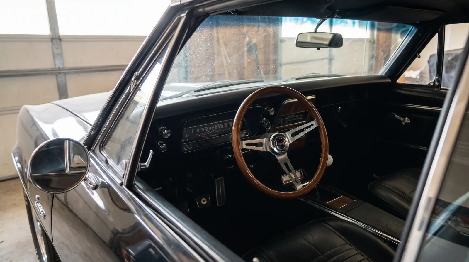 1967 Camaro interior with vent windows