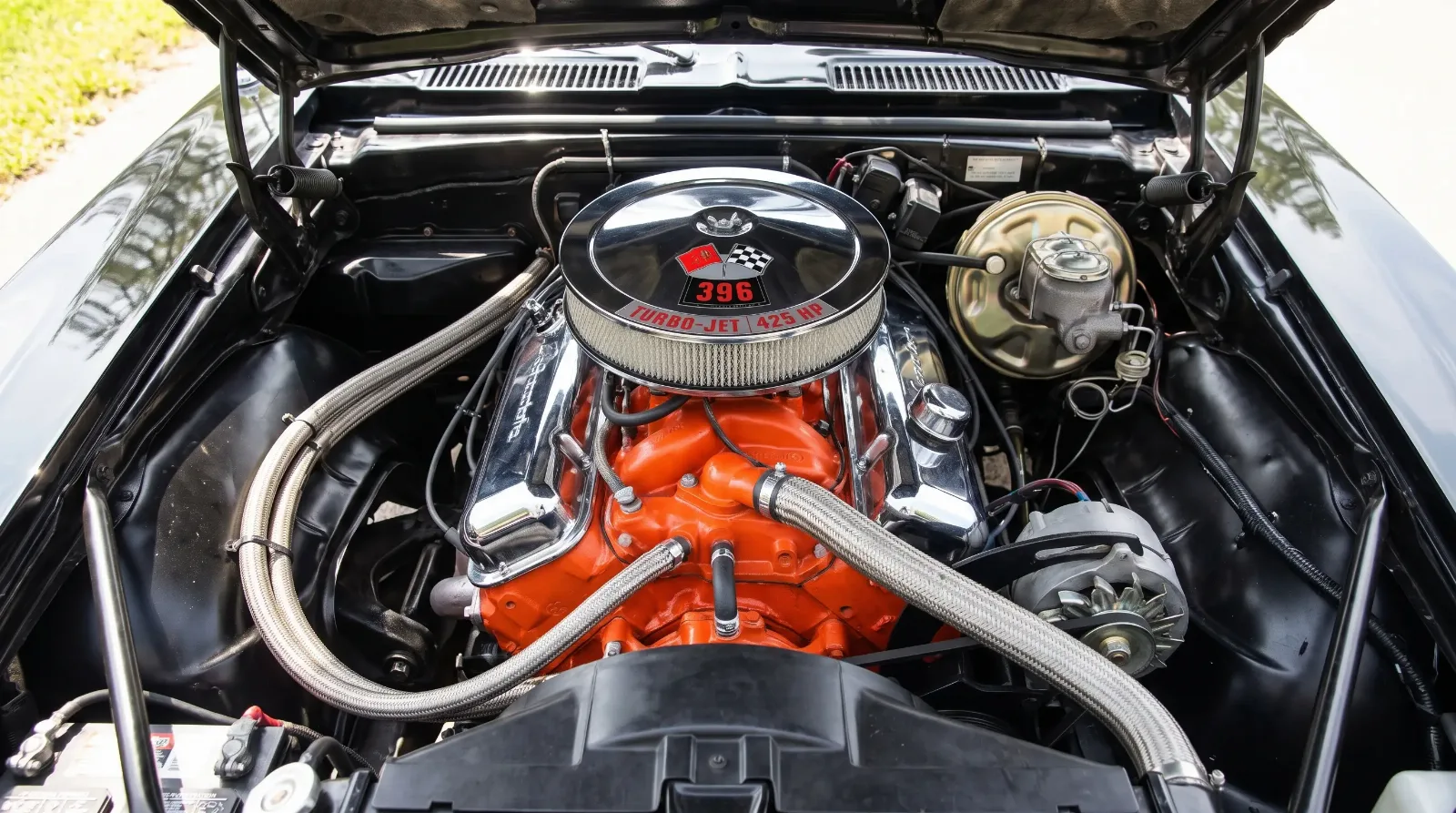 L78 396 big-block engine bay