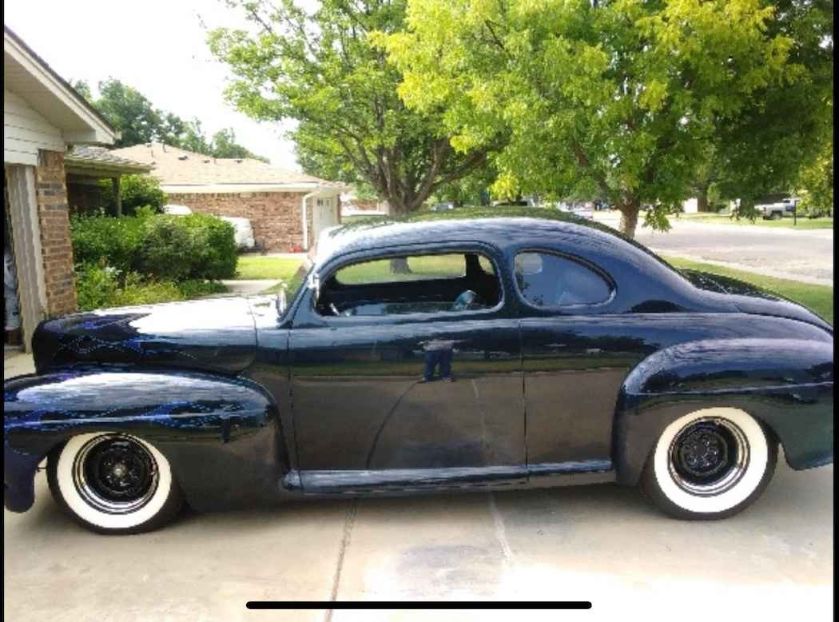 1948 Ford Deluxe
