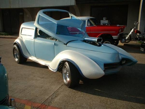 1937 Ford Deluxe