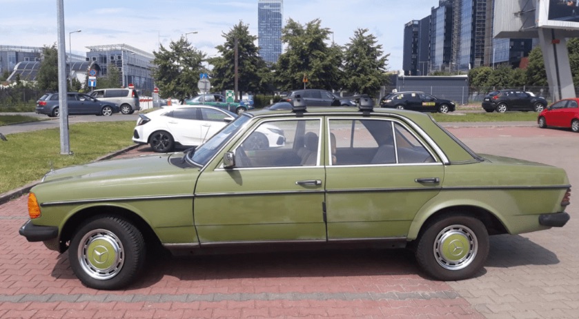 1980 Mercedes-Benz W123