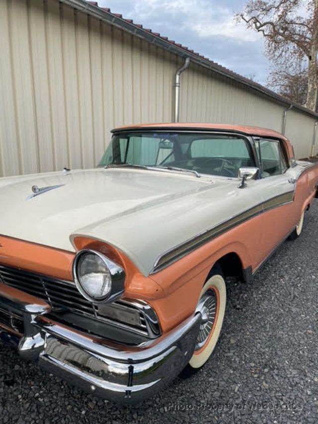 1957 Ford Fairlane 500