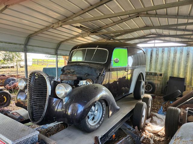 1939 Ford Model 50
