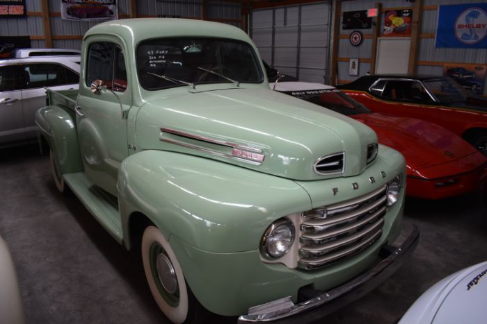 1949 Ford F-1