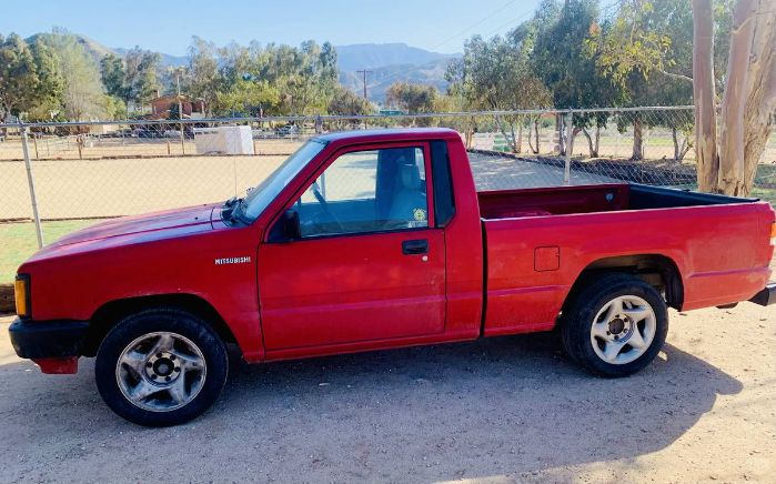 1988 Mitsubishi Mighty Max