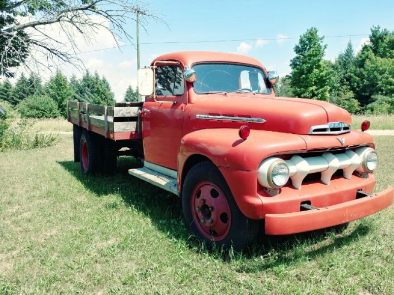 1951 Ford F-6
