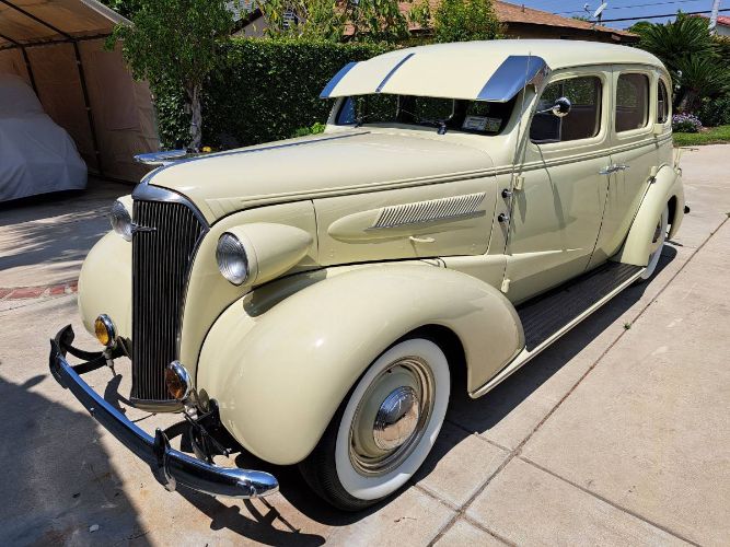 1937 Chevrolet Deluxe