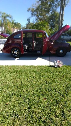 1939 Ford Deluxe