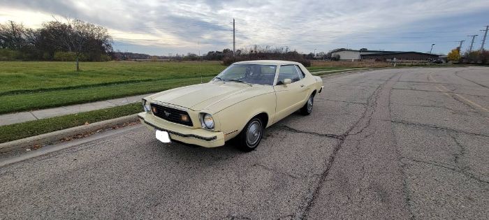 1977 Ford Mustang