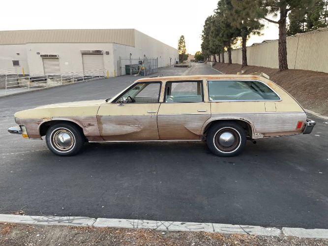 1973 Oldsmobile Vista Cruiser