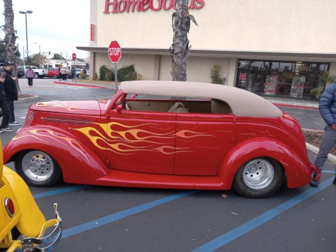 1937 Ford