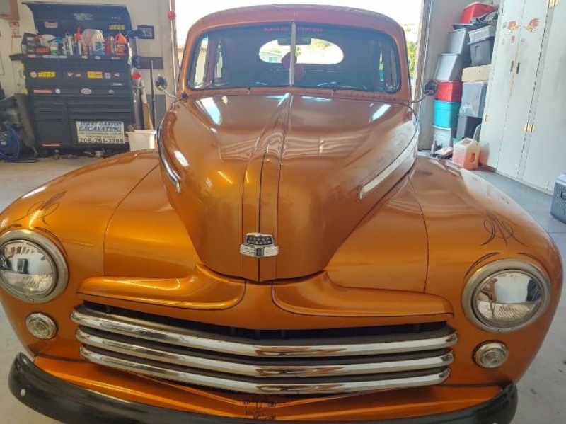 1948 Ford Deluxe