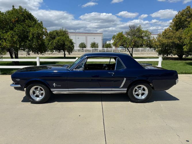 1964 Ford Mustang