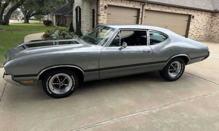 1970 Oldsmobile Cutlass