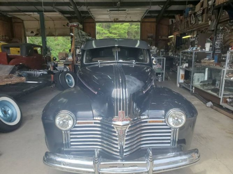1941 Pontiac Streamliner