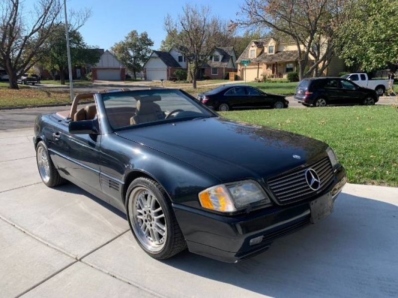 1990 Mercedes-Benz 300