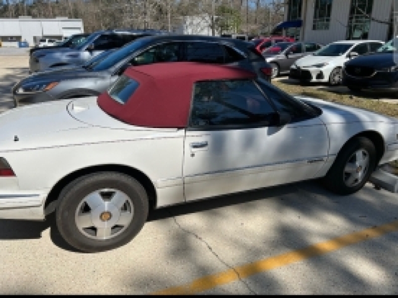 1990 Buick Reatta