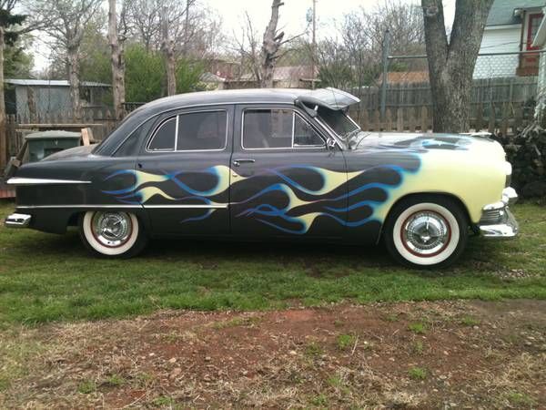 1951 Ford Custom Deluxe