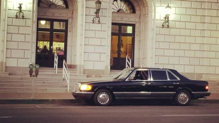 1989 Mercedes-Benz 560