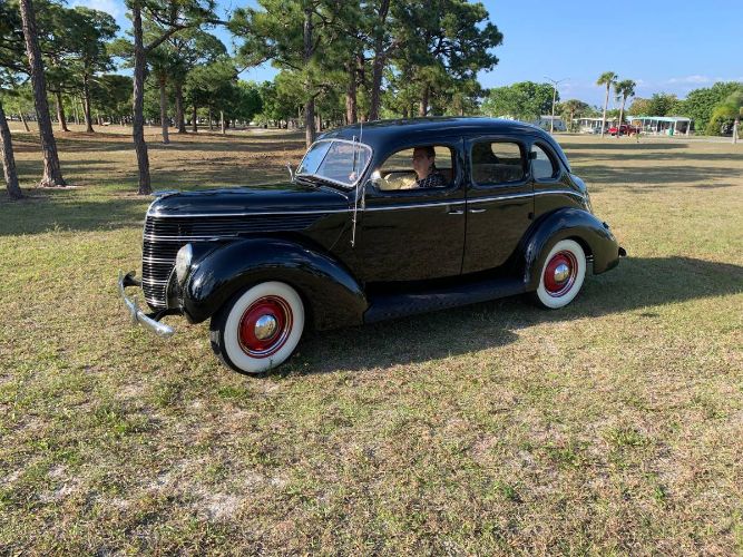 1938 Ford Model 81A